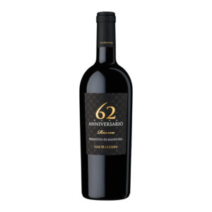 Bottle of Primitivo di Manduria Riserva "Anniversario 62" – San Marzano – rich and intense red wine from Puglia.