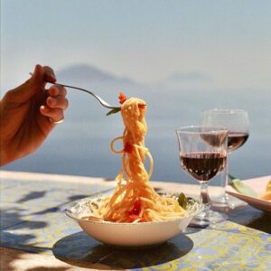 Wine Loves Pasta. The perfect Italian pairing with wine and pasta by the sea