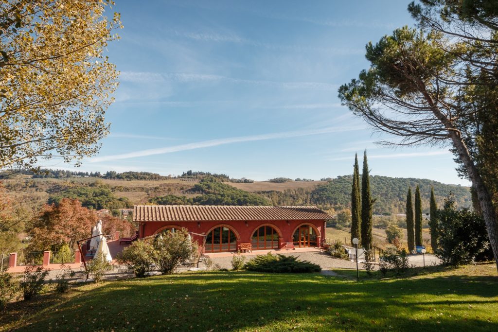 Podere dell’Anselmo – A scenic Chianti winery in Tuscany.